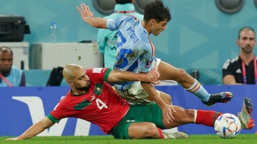 Sofyan amrabat ● Defensive skills, Tackles & passes - 2022/2023