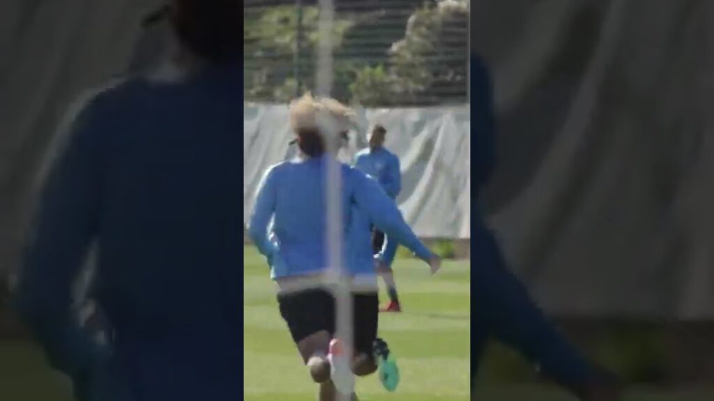 La connexion 𝗚𝘂𝗲𝗻𝗱𝗼𝘂𝘇𝗶 𝘅 𝗣𝗮𝘆𝗲𝘁 🔥 #shorts #footballskills #goal