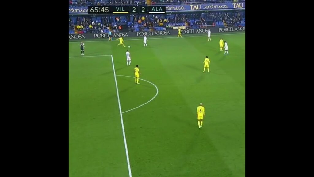 Pau Torres mistake vs Alavés