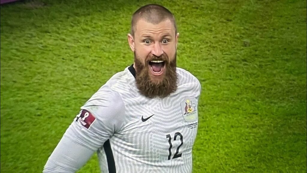 Así juega el ARQUERO BAILARÍN que eliminó a Perú