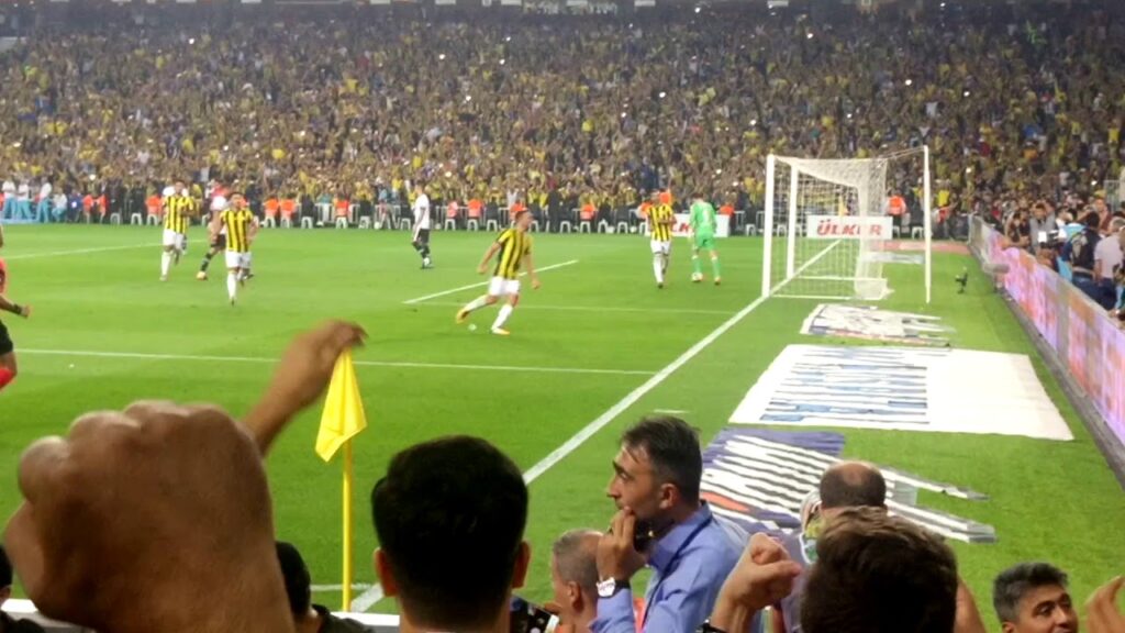 Fenerbahçe-Beşiktaş 2.GOL VİNCENT JANSSEN (Tribün Çekim)