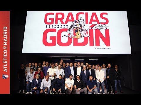 Así fue el anuncio de despedida de Diego Godín