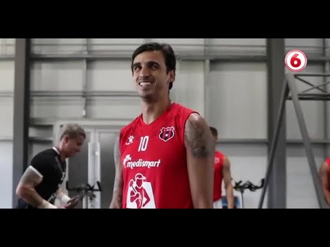 Bryan Ruíz jugará junto a su hijo en su partido de despedida