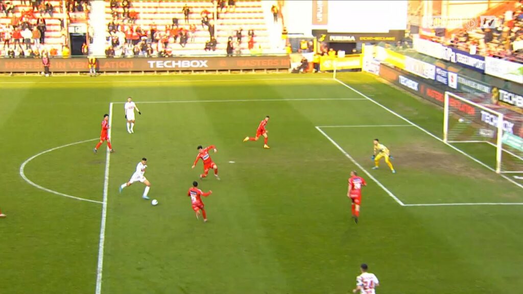 🎥 Résumé KV Kortrijk 🆚 Standard : 0-1