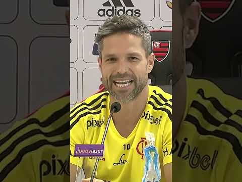 ÉVERTON RIBEIRO ATACA DE REPÓRTER EM COLETIVA DE DIEGO RIBAS NO FLAMENGO #shorts