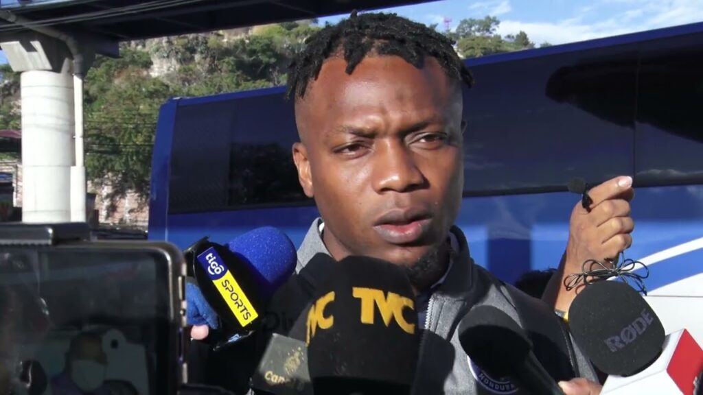 Kevin Álvarez cuenta cuál fue la llamada que lo hizo rechazar ofertas del extranjero