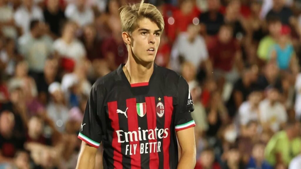 Charles De Ketelaere is simply PHENOMINAL! Milan Skills, Passes & Assists