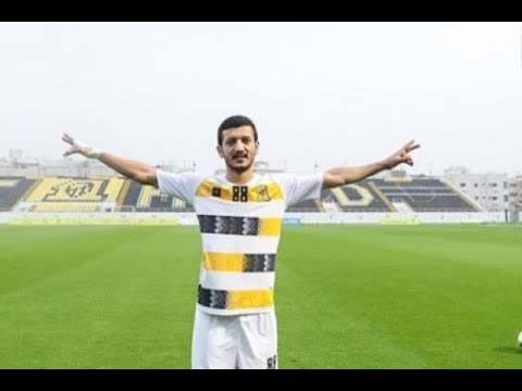 طارق العلي في مكالمة هاتفية مع اللاعب يؤكد عن إتمام صفقة اللاعب عبدالإله المالكي وتوقيعه نادي الهلال