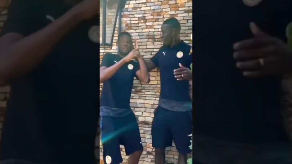 #can2022 : Regardez la complicité de Sadio Mane envers Pape Matar Sarr et Bamba Dieng