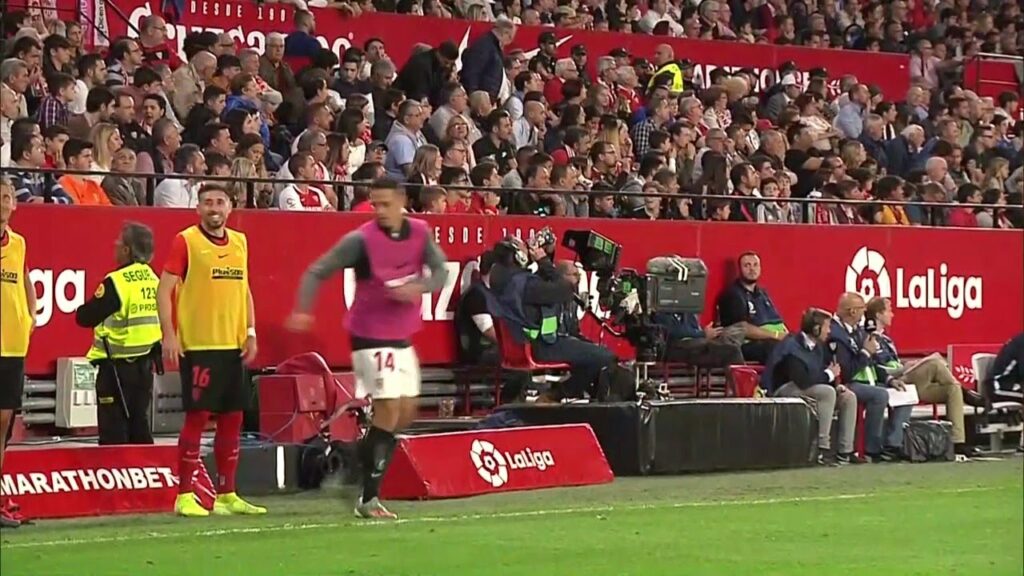 El duelo de Chicharito y Hector Herrera