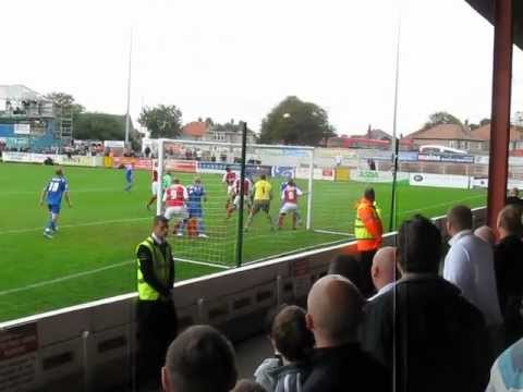 Kasper Schmeichel Over Head Kick - Morecambe vs Notts County (09/10 Season)