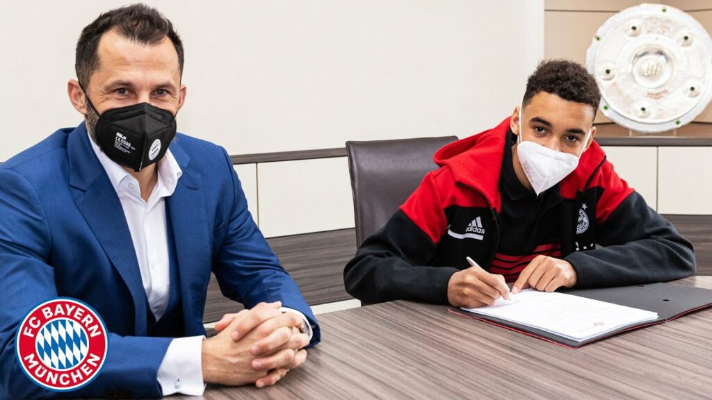 Musiala signs until 2026