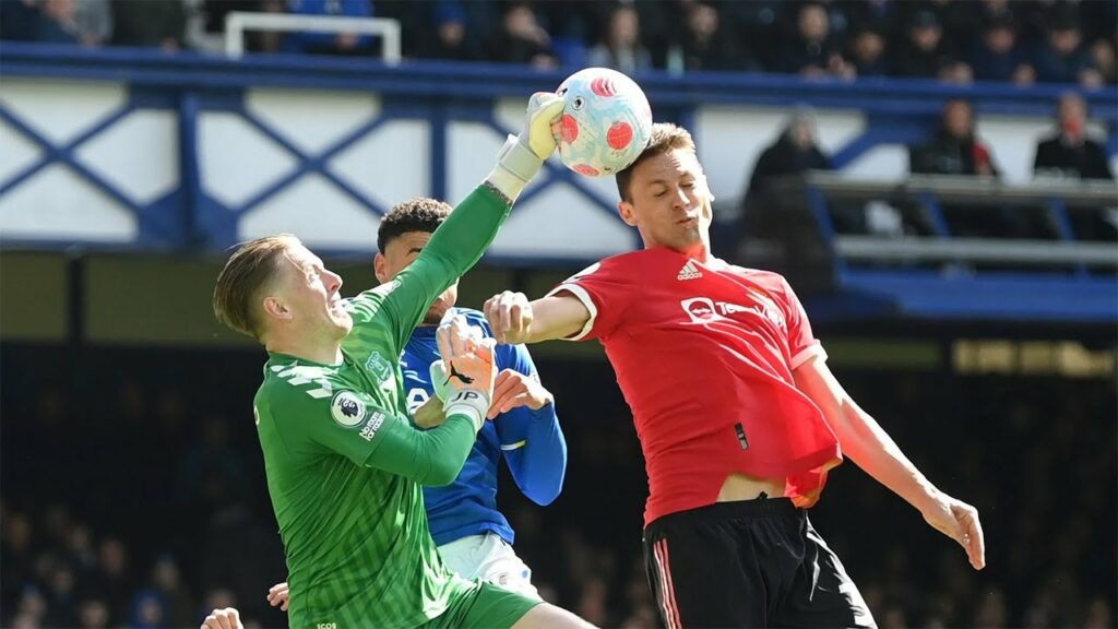 Jordan Pickford v Manchester United | Every touch 🧤⚽️