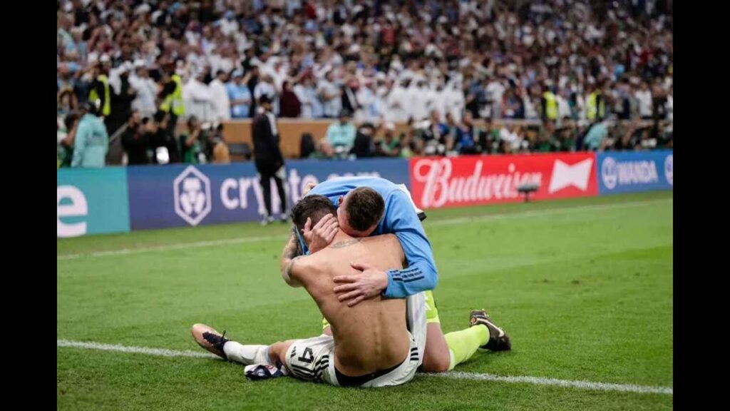 Inédito Abrazo entre Cachete Montiel y Franco Armani