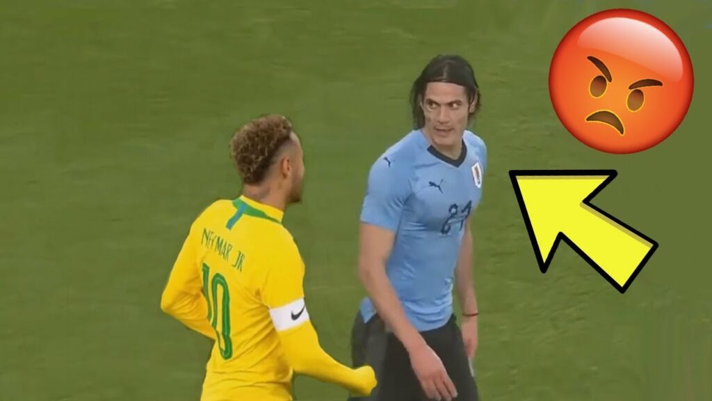 Look What Edinson Cavani Did to Neymar Jr! 😱