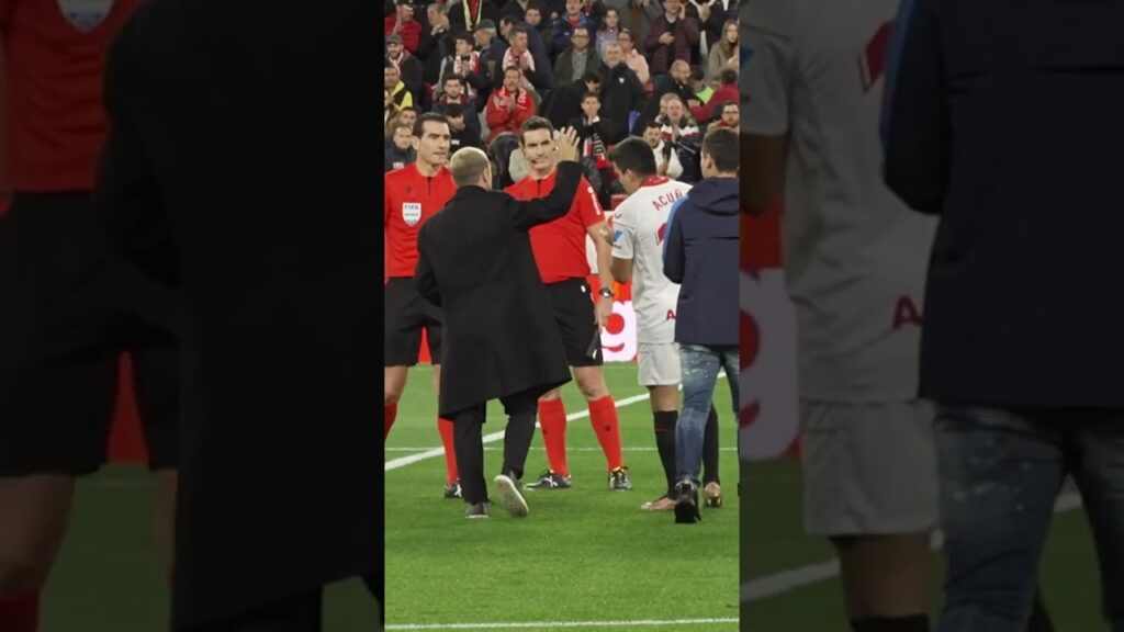 El Sevilla está orgulloso de sus campeones: Marcos Acuña y Papu Gómez #shorts