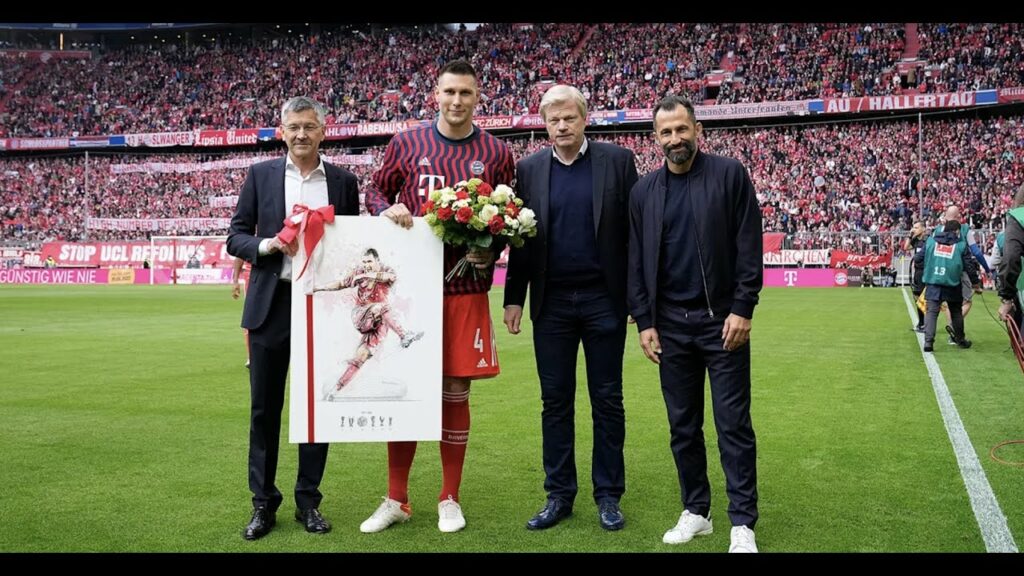 Niklas Süle wird verabschiedet 🥺 | FC Bayern - VfB Stuttgart 2:2