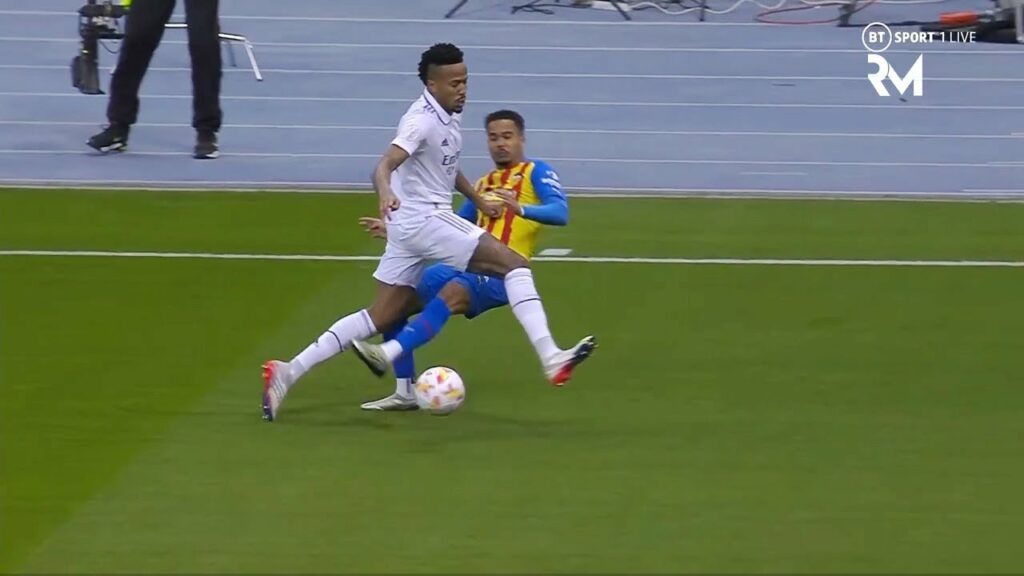 Eder Militao vs Valencia (11/01/2023) Super Cup