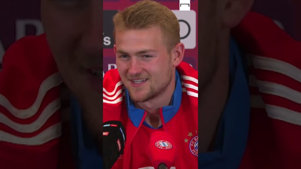 "Meine Freundin? De Ligt sorgt für Lacher 😂#shorts