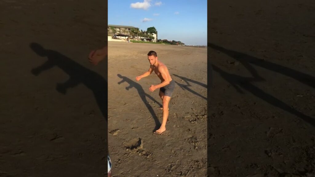 Stefan de Vrij, super allenamento in spiaggia!