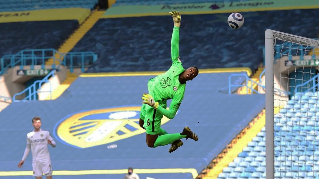 Edouard Mendy Unbelievable Saves • 2021/22
