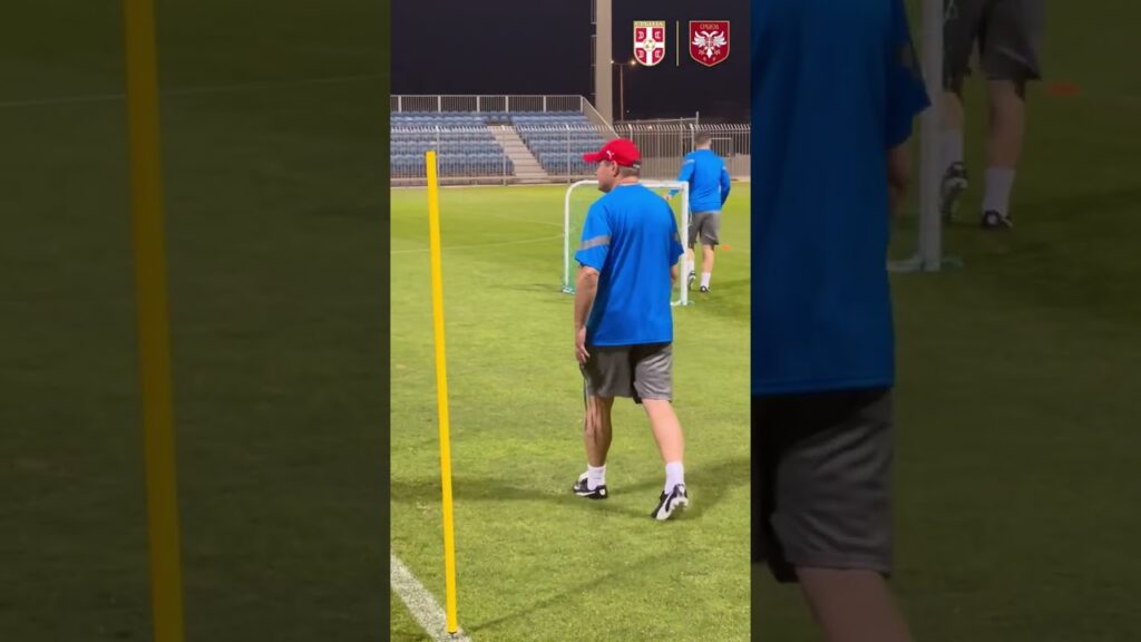 Dragan Stojković u Manami: Fudbal je život!