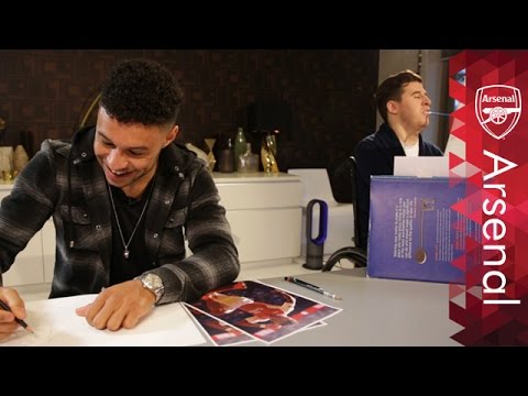 Incredible mouth artist Henry Fraser meets the Ox Incredible mouth artist Henry Fraser meets the Ox