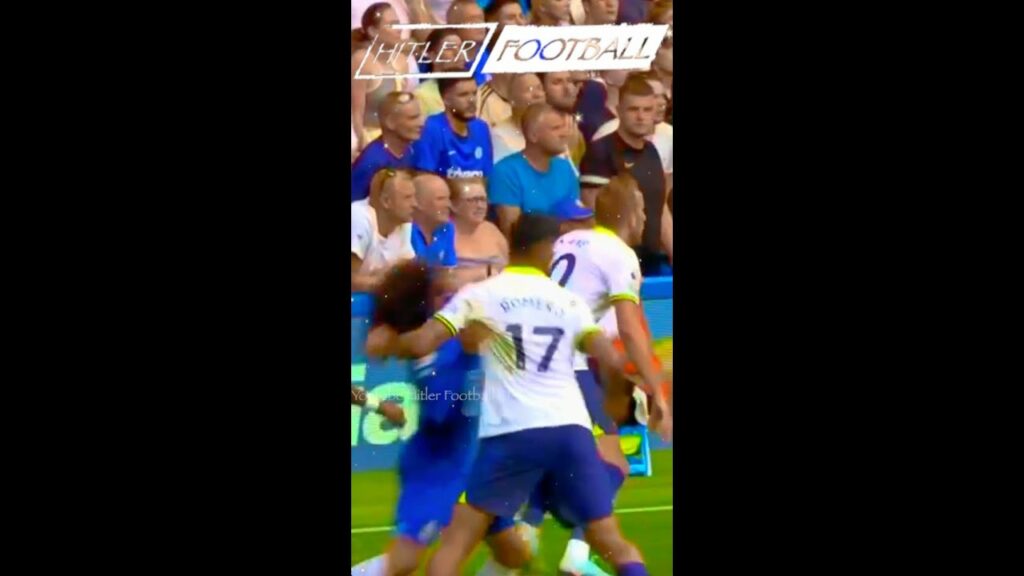 Cristian Romero pulled Cucurella hair 💇‍♂️ #Shorts