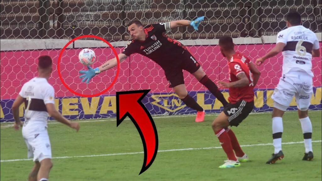 LAS MEJORES ATAJADAS DE ARMANI EN 2021