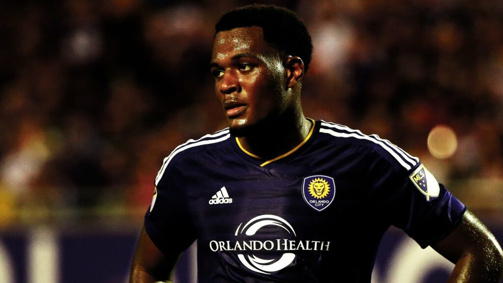 GOAL: Cyle Larin Breaks MLS Rookie Goalscoring Record
