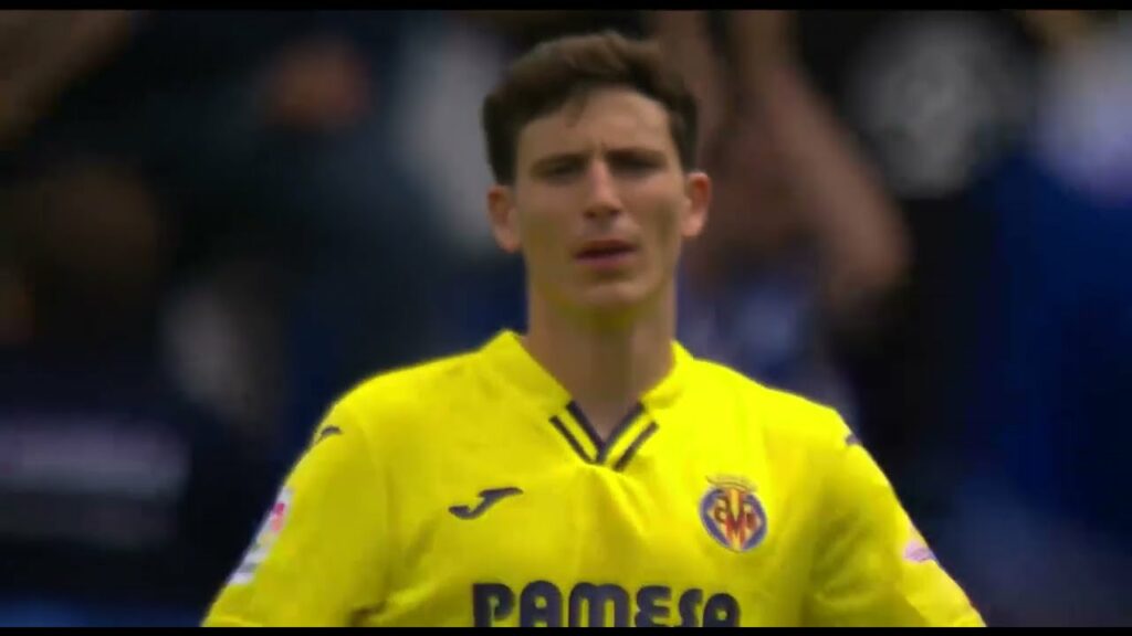 Pau Torres: el aficionado, balonero y central que deslumbró al Villarreal en Champions League