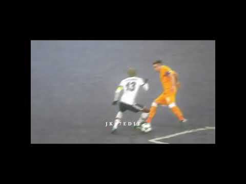 Atiba Hutchinson - Gangsta Paradise