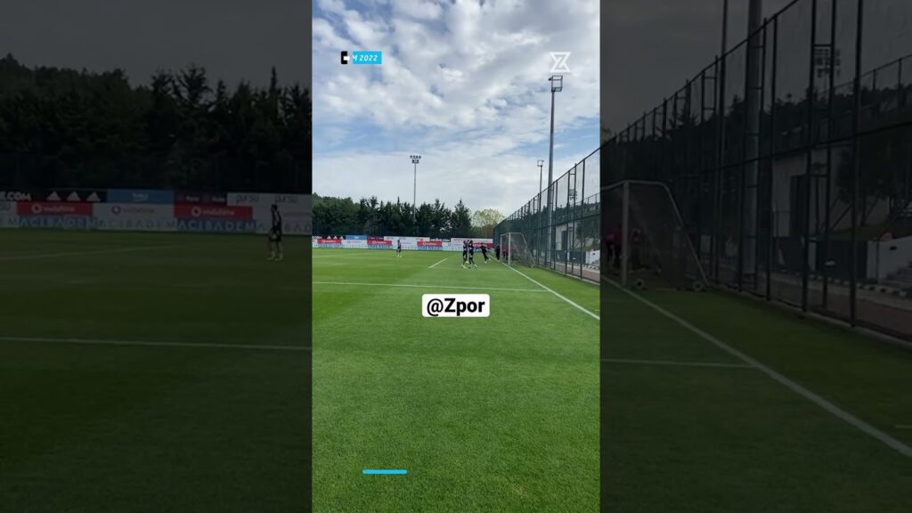 Beşiktaş’ın antrenmanında 20’lik delikanlı Atiba 😎