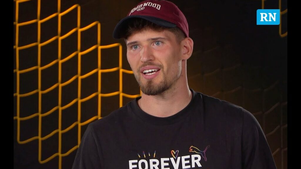 BVB-Torhüter Gregor Kobel: "Wir wollen in die K.o.-Spiele"