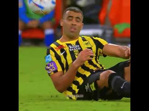 تسديدة علي البليهي في رأس حمدالله 😂😂