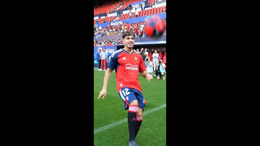 تقديم عبد الصمد الزلزولي أمام جماهير أوساسونا و لمساته الرائعة