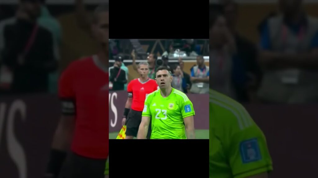 The Emiliano Martinez Dance 🕺🎶