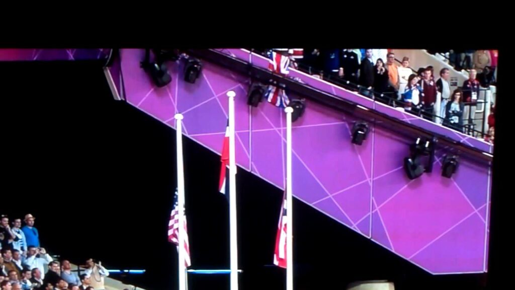 Felix Sanchez Himno Nacional Dominicano 2012