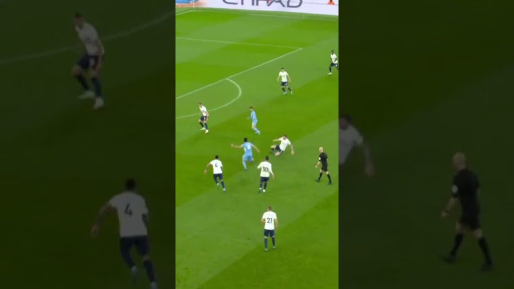 Hojbjerg smooth tackle to Ilkay Gundogan