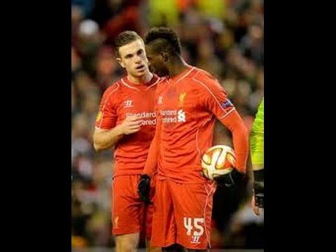 mario balotelli fight with jordan henderson for a penalty