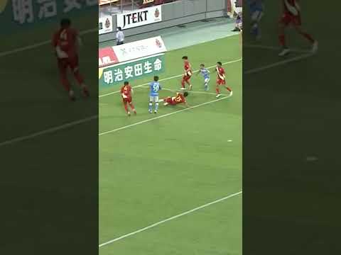 Sho Inagaki with the slide and clearance.💪