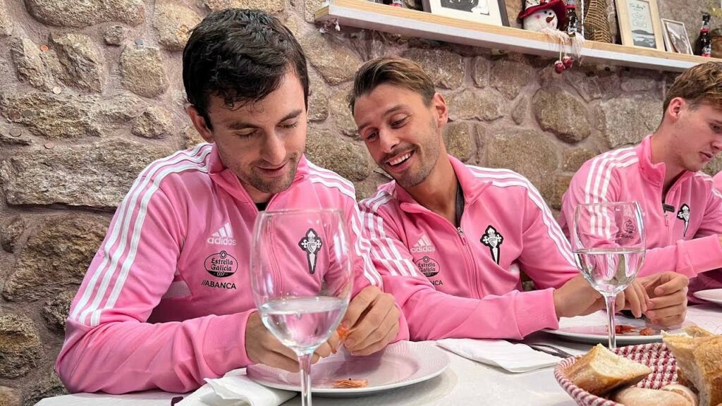 ¿Cómo se enfrentan Larsen, Williot y Luca a su primera mariscada? | RC Celta