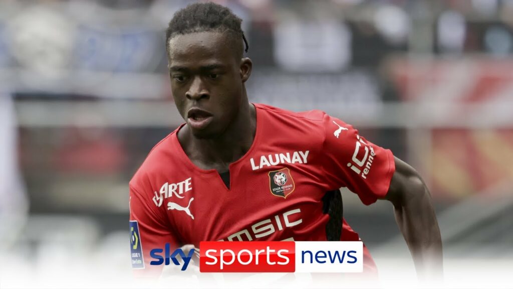 Kamaldeen Sulemana choses to join Southampton for a potential club record fee