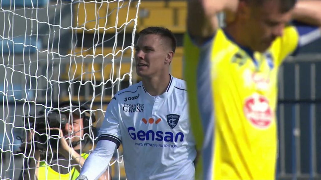 Parata di Skorupski - Giornata 31 - Serie A TIM 2016/17