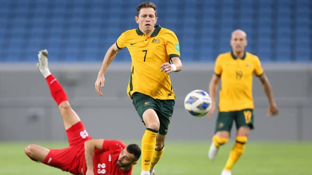 Arnold excited by Beckhamesque Goodwin