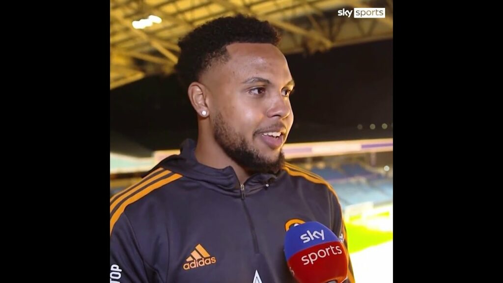 'Elland Road is DOPE!' 😅 | Leeds new signing Weston McKennie