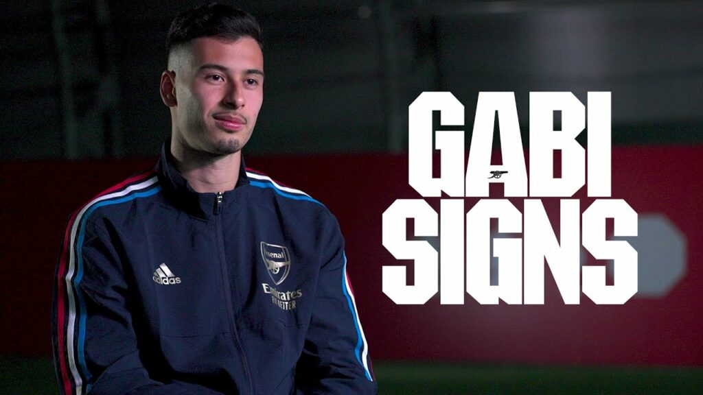 Gabriel Martinelli signs new Arsenal contract | Interview
