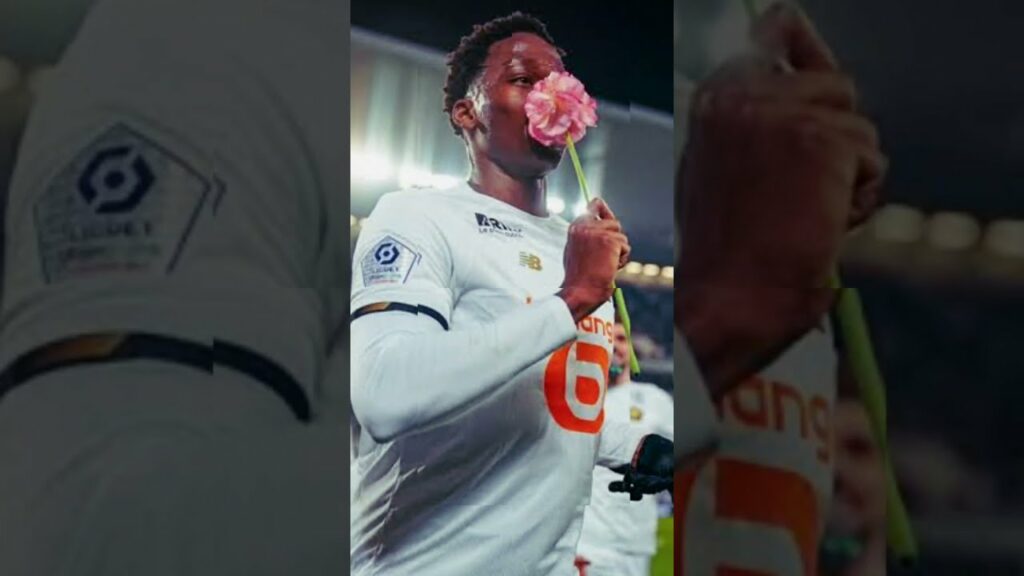 jonathan david's love to his mother 💗🥀