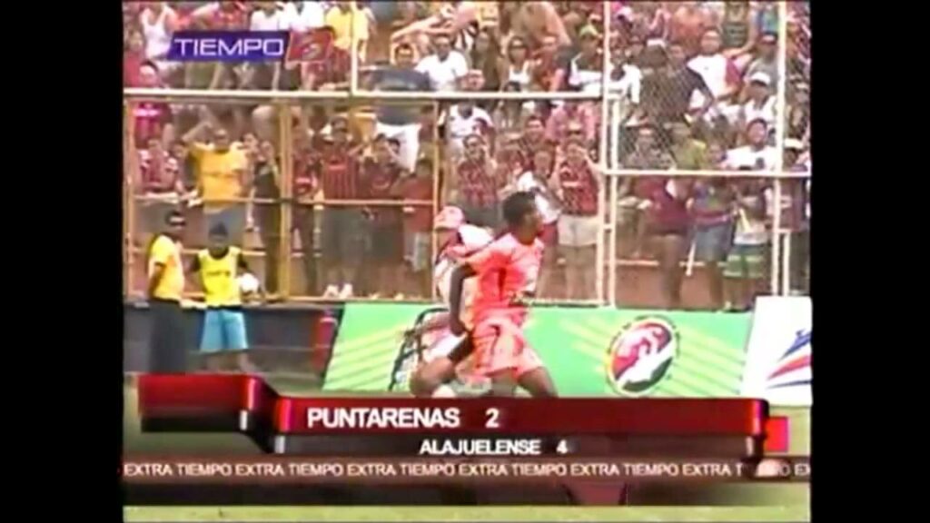 JOHAN VENEGAS DELANTERO