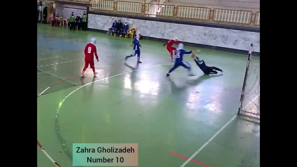 Zahra Gholizadeh / زهرا قلی زاده